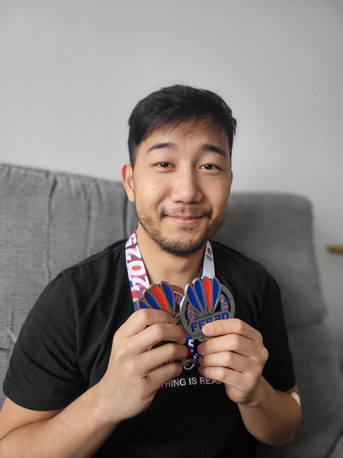 KEVIN DOUBLE MÉDAILLÉ